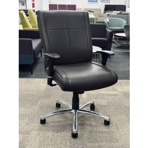 Encore Leather Conference Chair (Brown/Black)