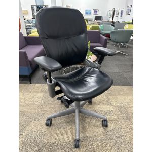 Steelcase Leap Task Chair (Black/Graphite)