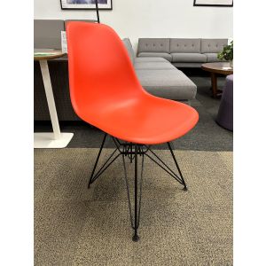 Herman Miller Eames Molded Plastic Side Chair (Red/Black)