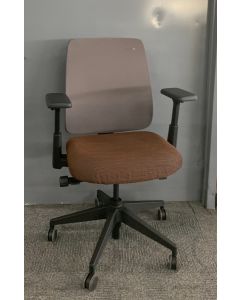 Haworth Lively Task Chair (Nickel/Tiger's Eye)